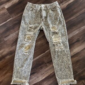 POL Leopard Print Cropped Jeans
